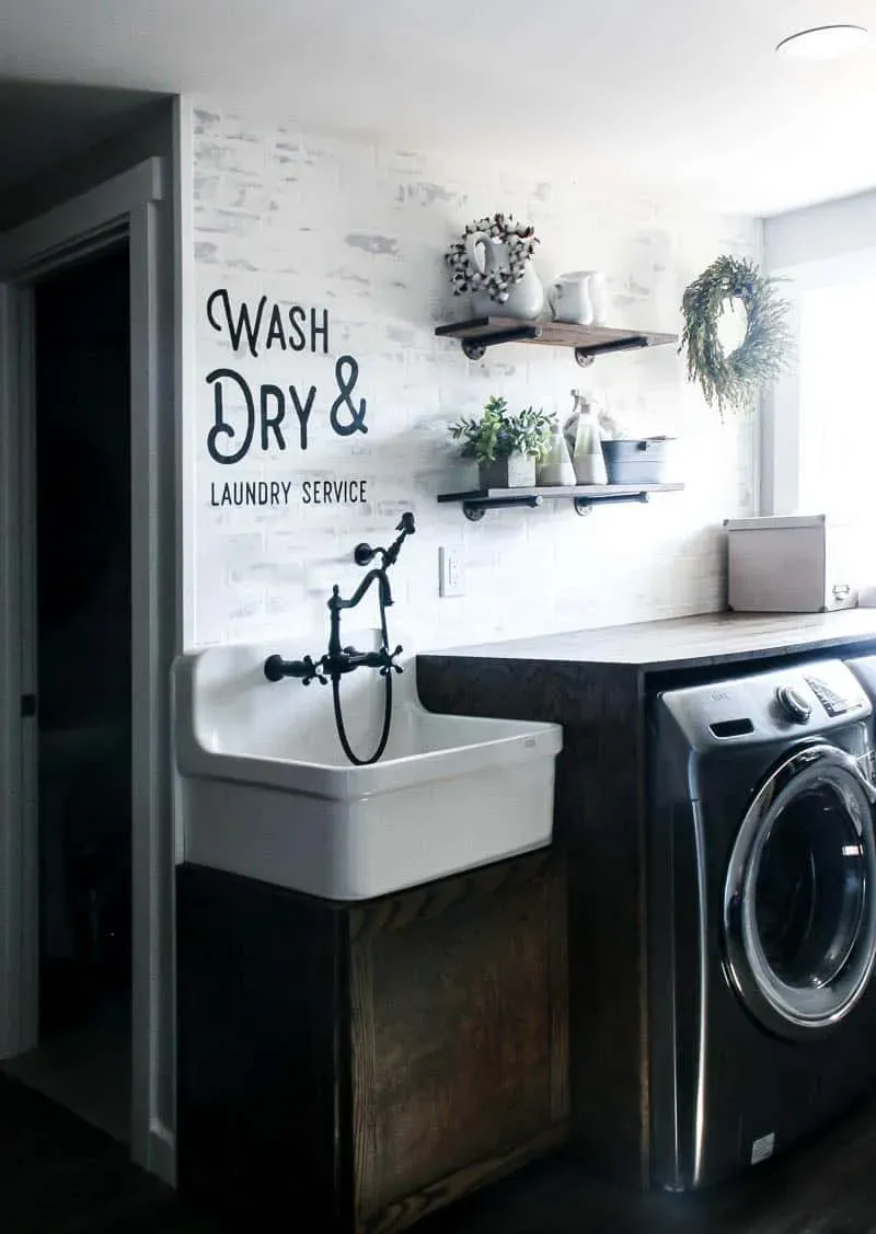Beyond Paint: Creative Modern Laundry Room Wall Decor