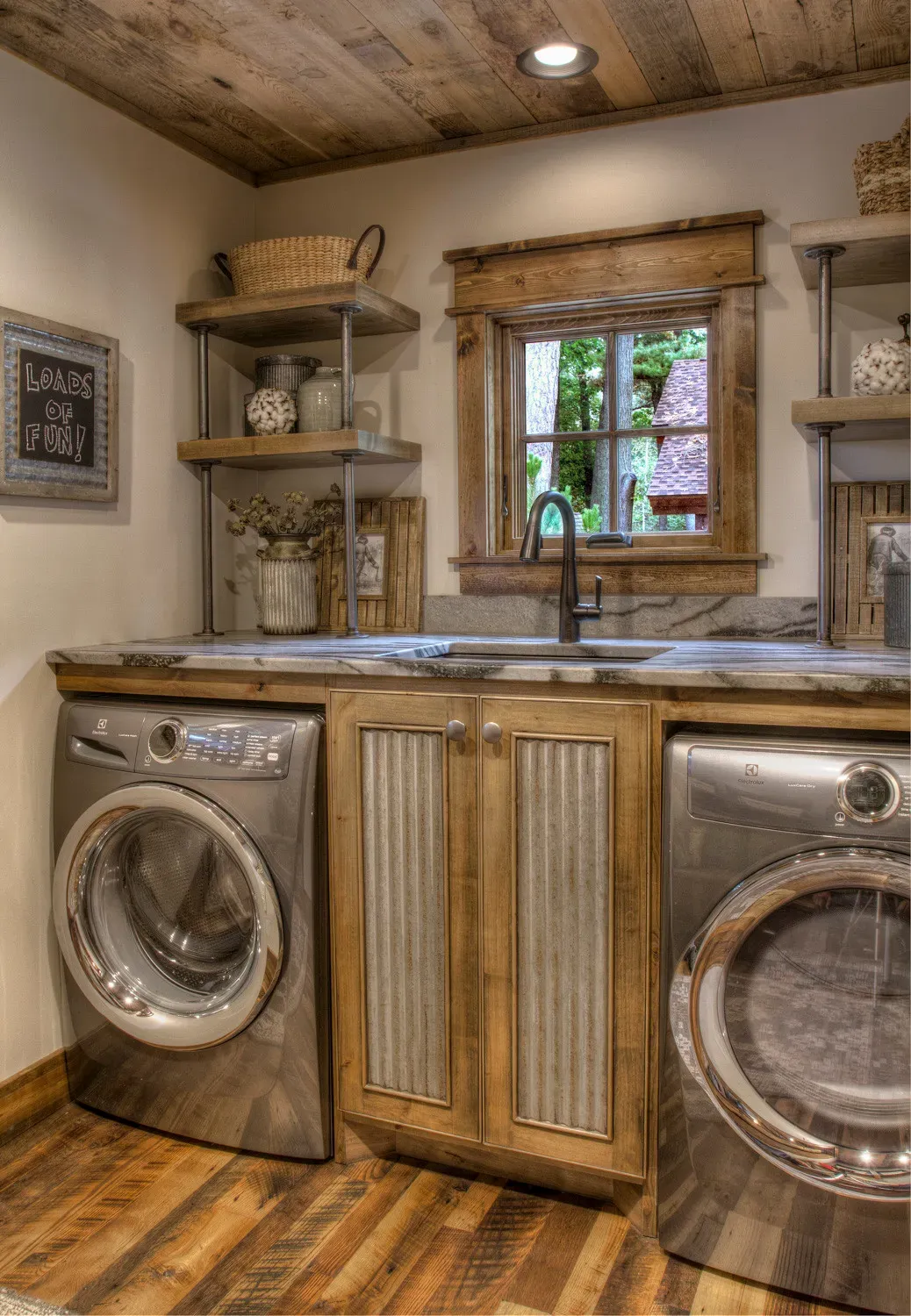 Essential Elements for Your Rustic Laundry Room