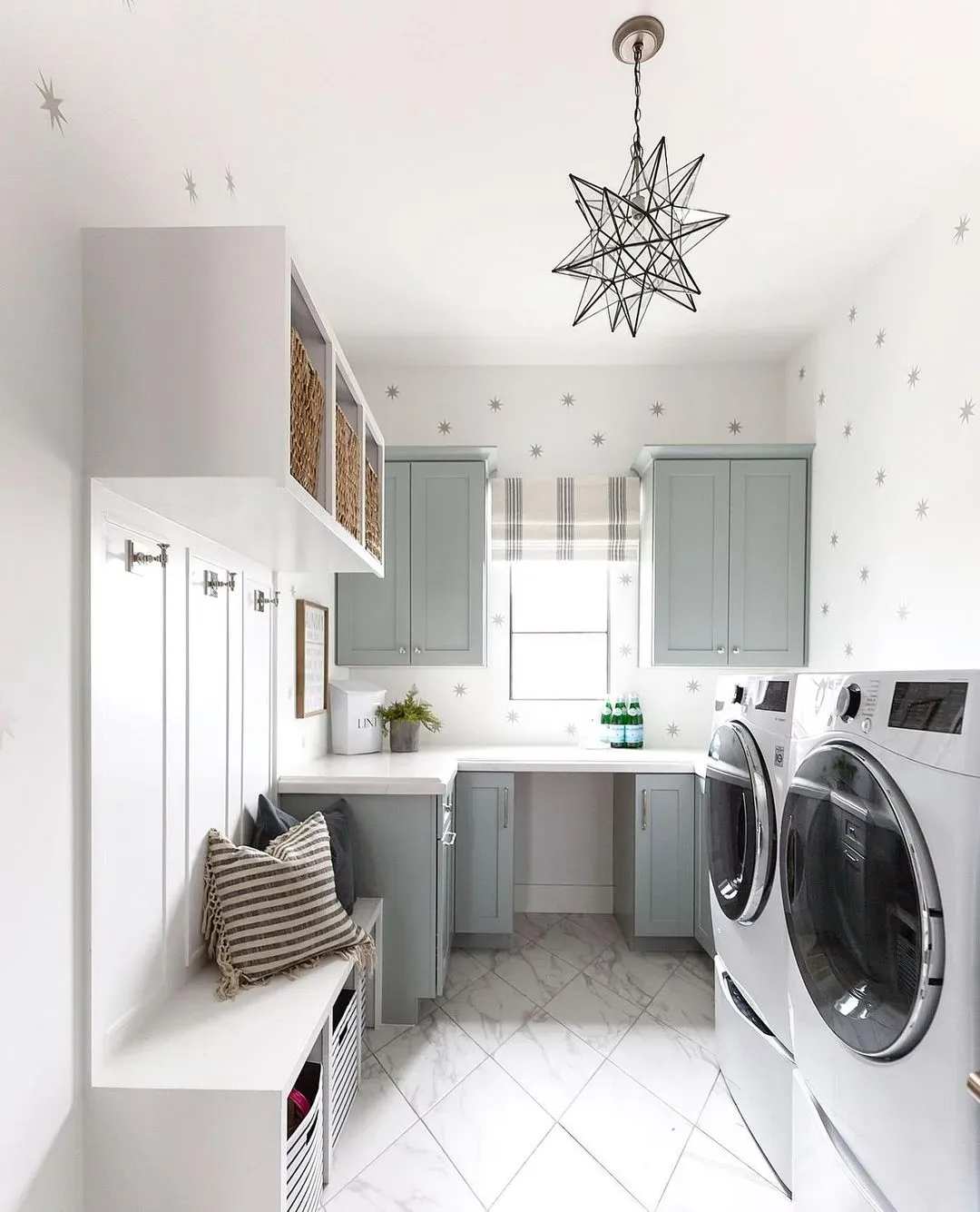 Making Every Inch Count in Your Tiny Laundry Space