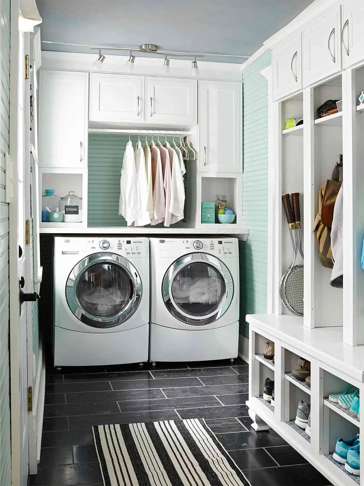 Making Sense of the Mess: Why Combine Mudroom and Laundry?