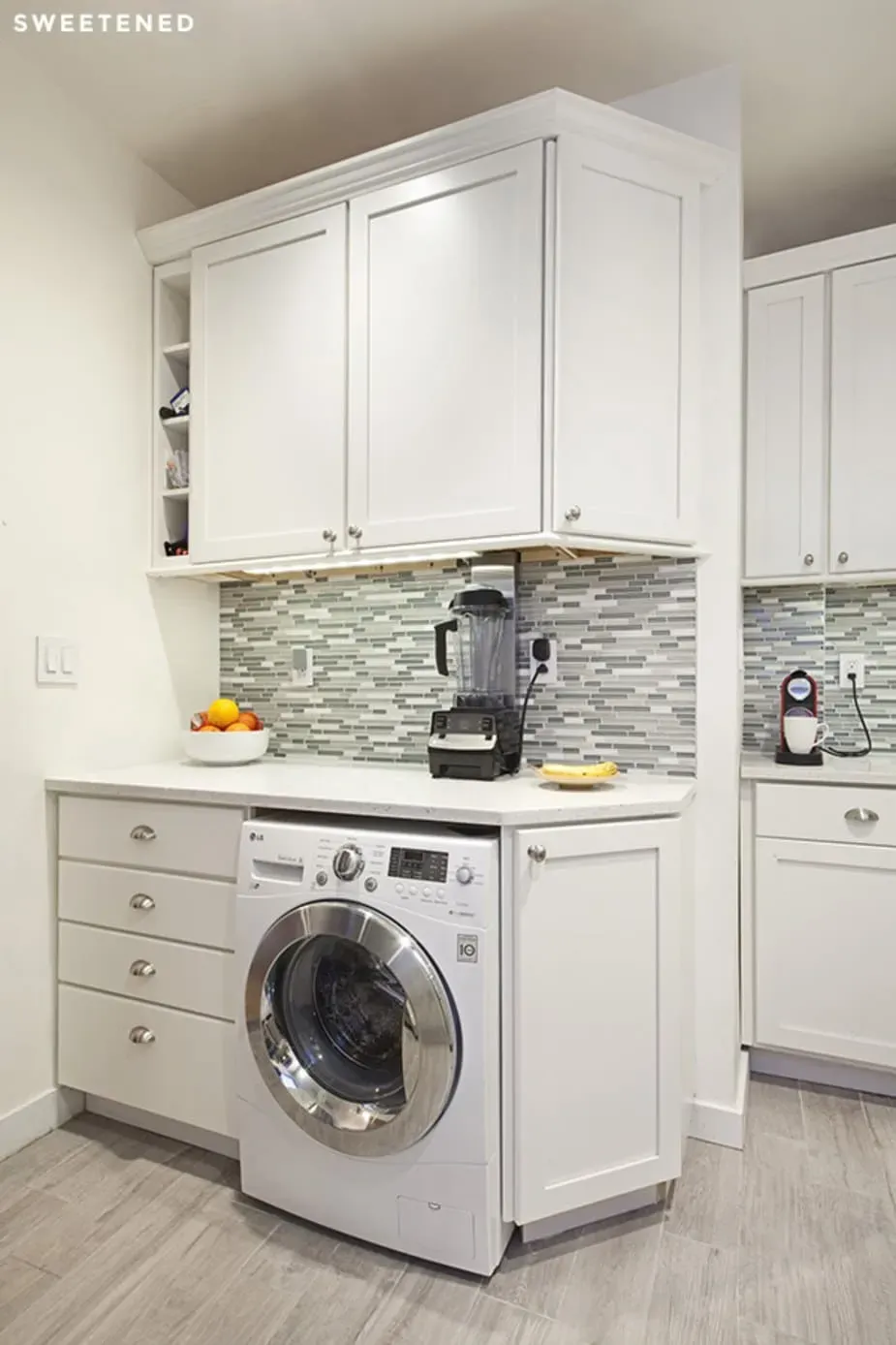 Maximize space with small kitchen laundry room ideas